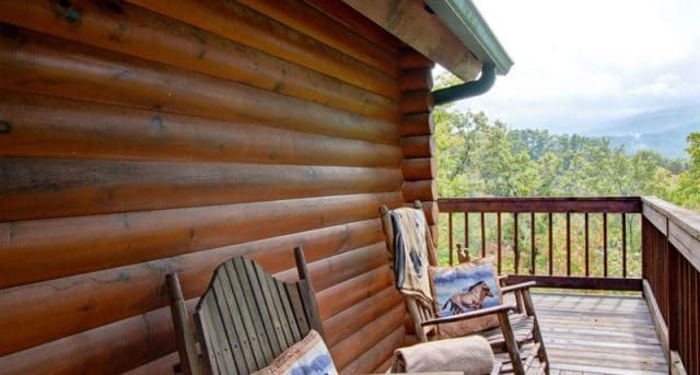 Unbridled Memories Cabin - View of Smokies