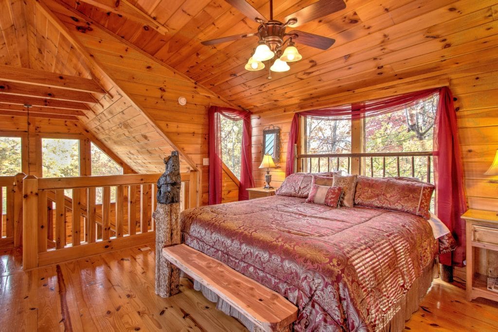 Bearly Rustic Cabins Gatlinburg 2