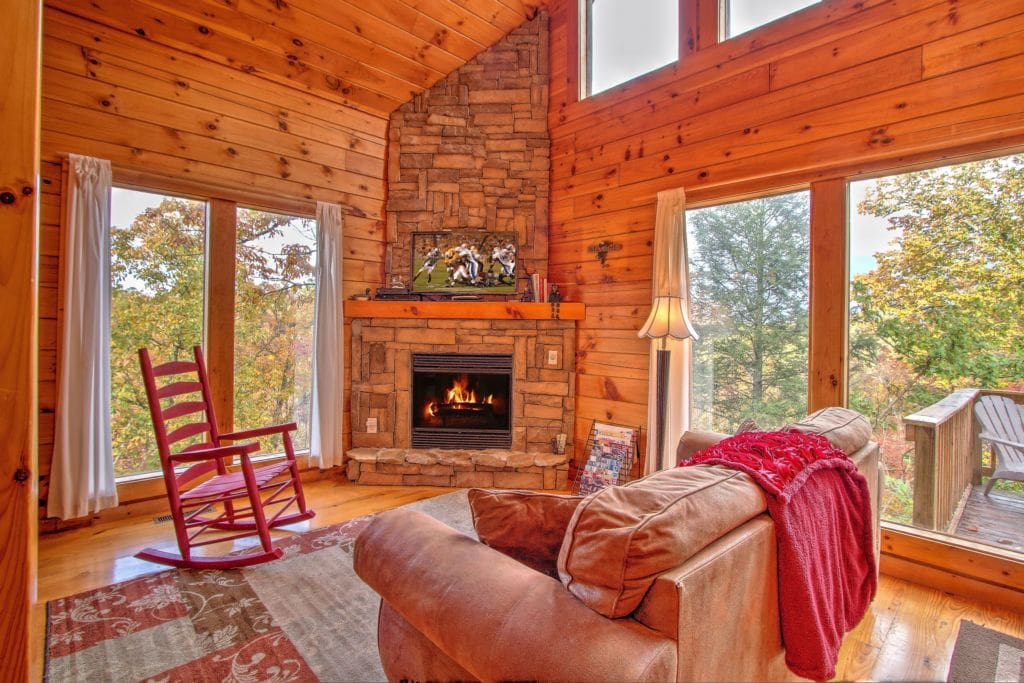 Bearly Naked Log Cabin Gatlinburg Tn Cabin Cozy Mountain Cabins