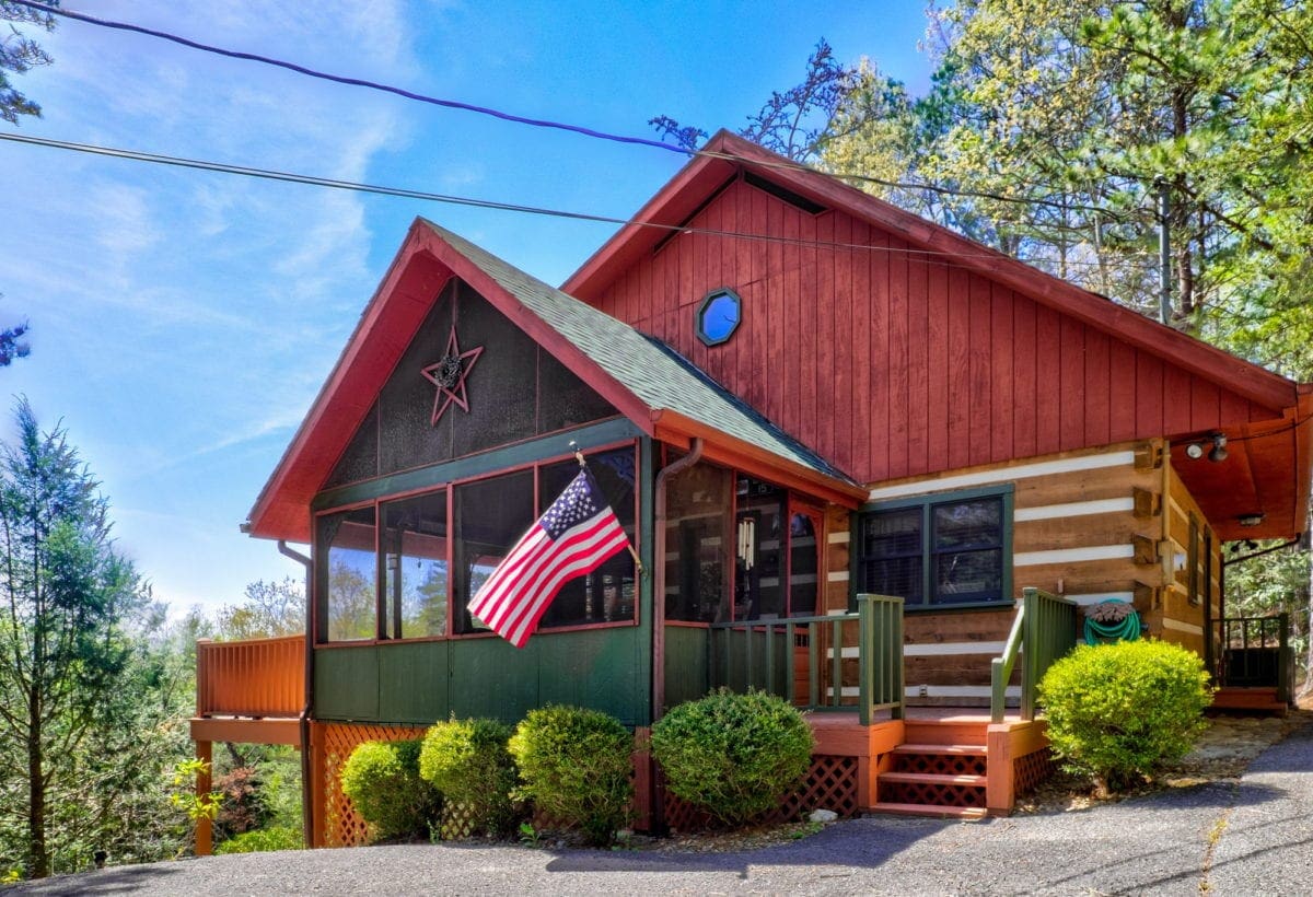 Cozy Mountain Cabins Cabins in Gatlinburg and Pigeon TN