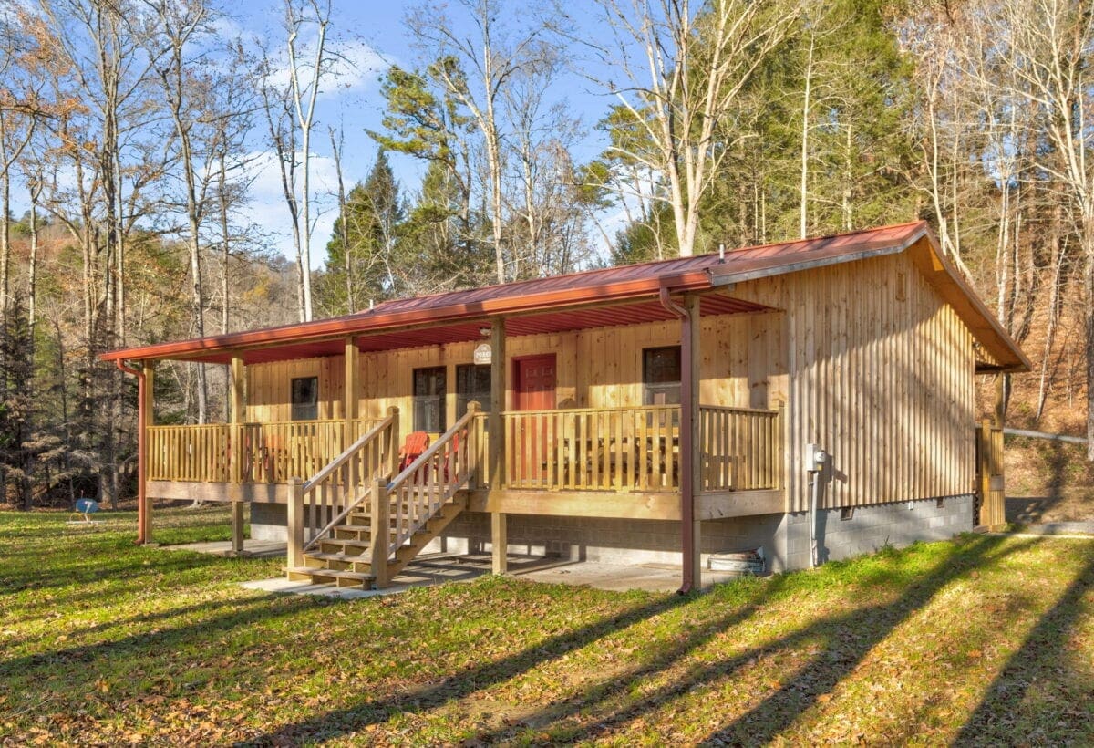 Cozy Mountain Cabins Cabins in Gatlinburg and Pigeon TN